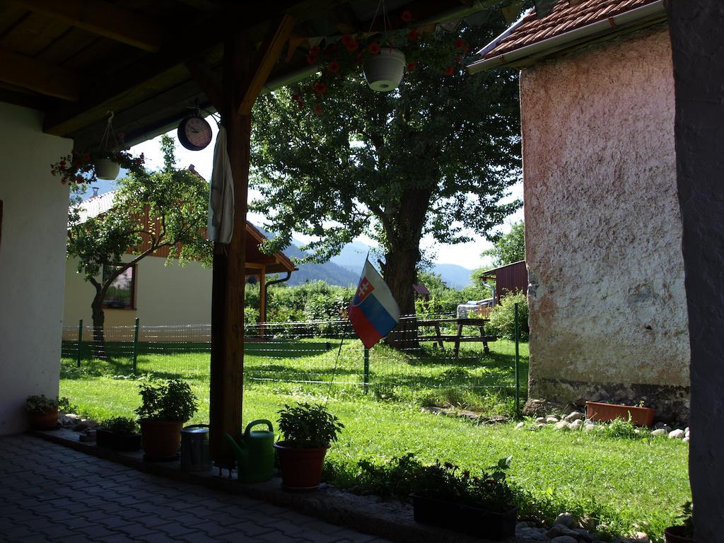 Vidiecky Apartman Kubo Pavčina Lehota Exterior foto